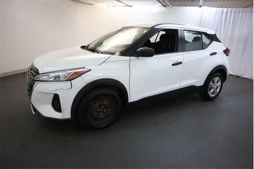 2022 Nissan Kicks S