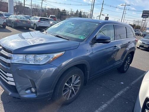 2018 Toyota Highlander 