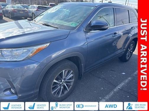 2018 Toyota Highlander 