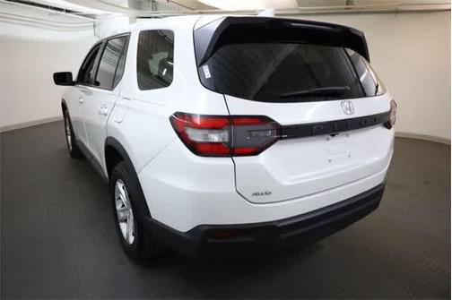 2023 Honda Pilot LX