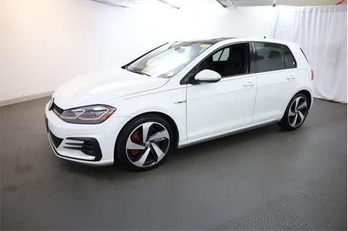 2018 Volkswagen Golf GTI 2.0T SE 4-Door