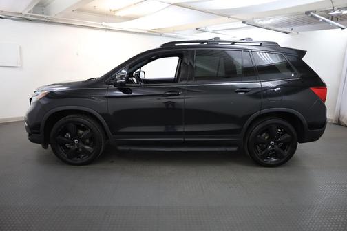 Crystal Black Pearl 2021 Honda Passport Elite