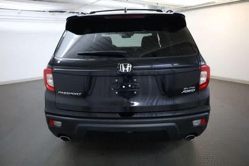 Crystal Black Pearl 2021 Honda Passport Elite