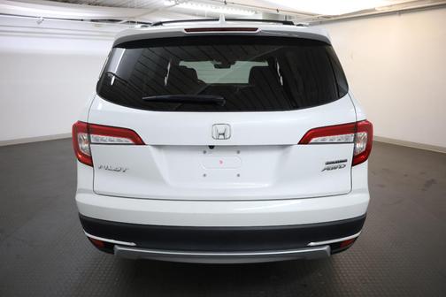 2022 Honda Pilot Touring 7-Passenger