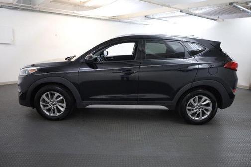 Black Noir Pearl 2018 Hyundai TUCSON SEL