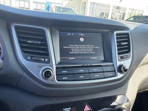 Black Noir Pearl 2018 Hyundai TUCSON SEL