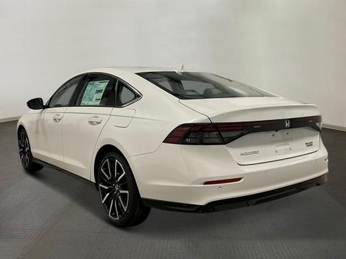 2025 Honda Accord 