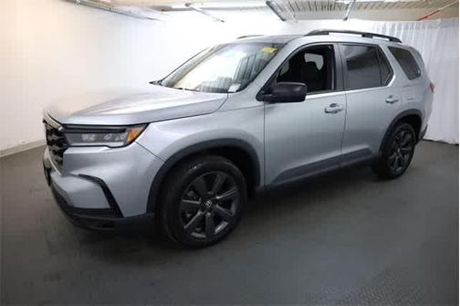 2023 Honda Pilot Sport