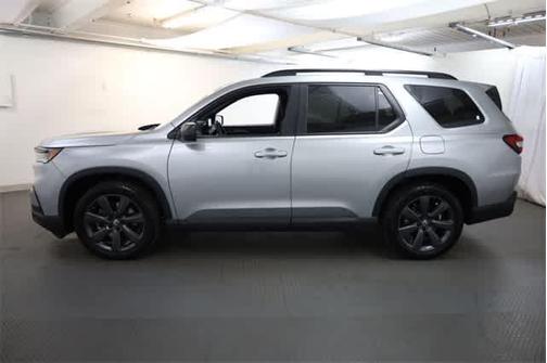 2023 Honda Pilot Sport