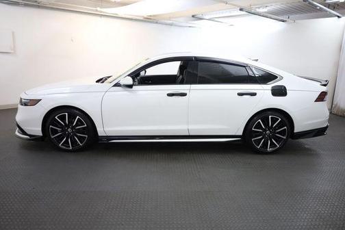 Platinum White Pearl 2024 Honda Accord Hybrid Touring