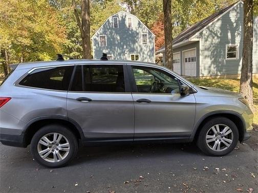 2016 Honda Pilot LX