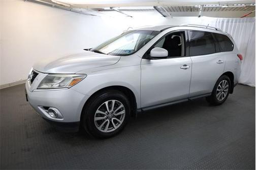 2014 Nissan Pathfinder SV