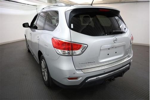 2014 Nissan Pathfinder SV