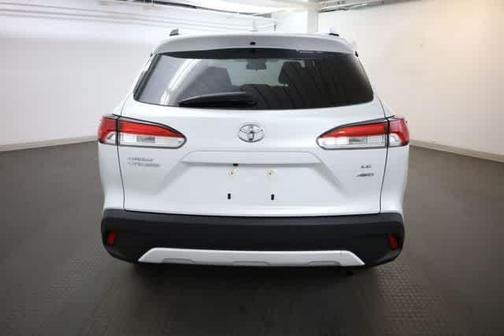 Wind Chill Pearl 2023 Toyota Corolla Cross LE