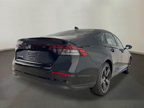Crystal Black Pearl 2026 Honda Accord SE
