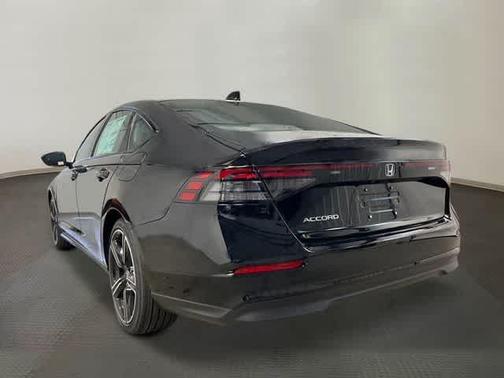 Crystal Black Pearl 2026 Honda Accord SE