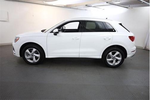 2021 Audi Q3 40 Premium