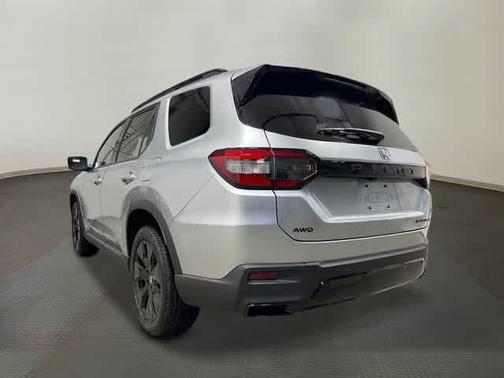 Solar Silver Metallic 2026 Honda Pilot Black Edition