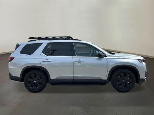 Solar Silver Metallic 2026 Honda Pilot Black Edition