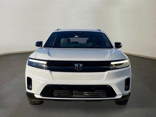 White Pearl 2026 Honda Prologue Elite