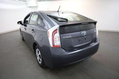 Winter Gray Metallic 2012 Toyota Prius Two
