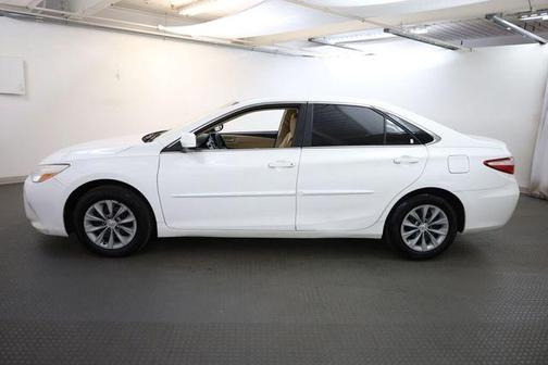 Super White 2017 Toyota Camry LE