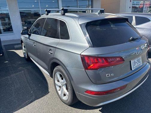 Monsoon Gray Metallic 2020 Audi Q5 45 Premium