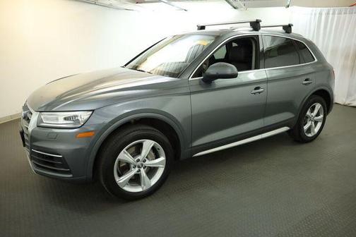 Monsoon Gray Metallic 2020 Audi Q5 45 Premium