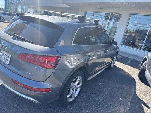 Monsoon Gray Metallic 2020 Audi Q5 45 Premium