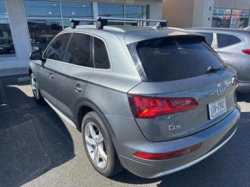 Monsoon Gray Metallic 2020 Audi Q5 45 Premium