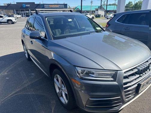 Monsoon Gray Metallic 2020 Audi Q5 45 Premium