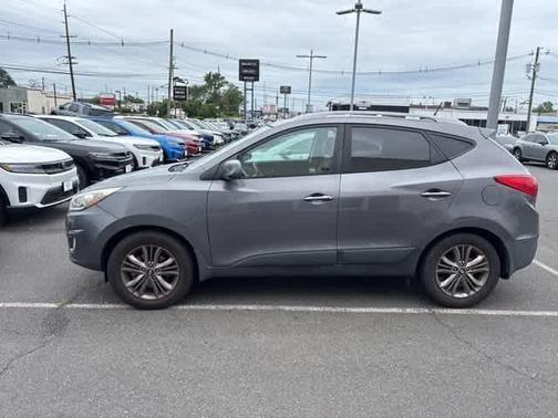 2014 Hyundai TUCSON SE