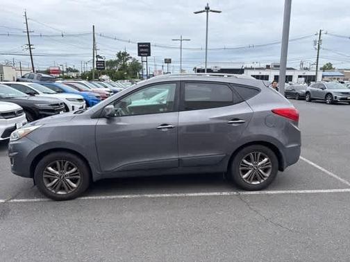 2014 Hyundai TUCSON SE