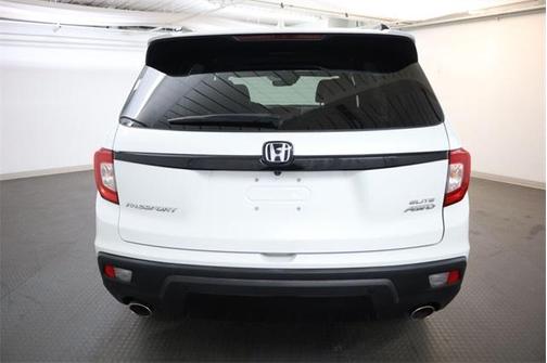 2021 Honda Passport Elite