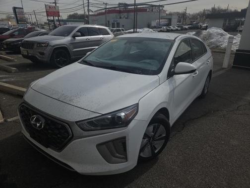 2022 Hyundai IONIQ Hybrid Blue