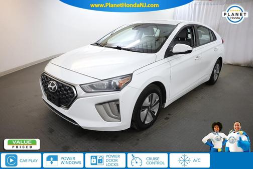 2022 Hyundai IONIQ Hybrid Blue