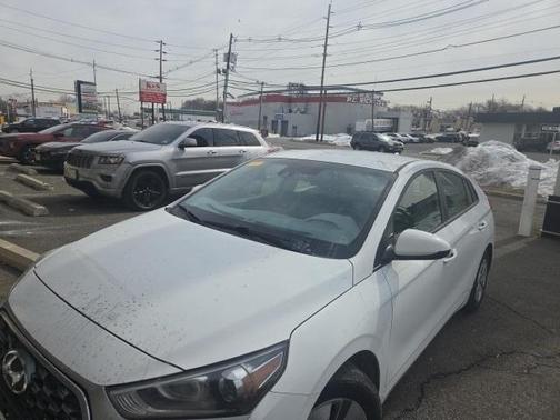 2022 Hyundai IONIQ Hybrid Blue