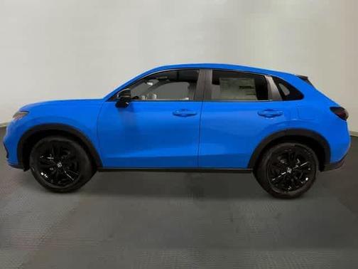 Boost Blue Pearl 2027 Honda HR-V Sport