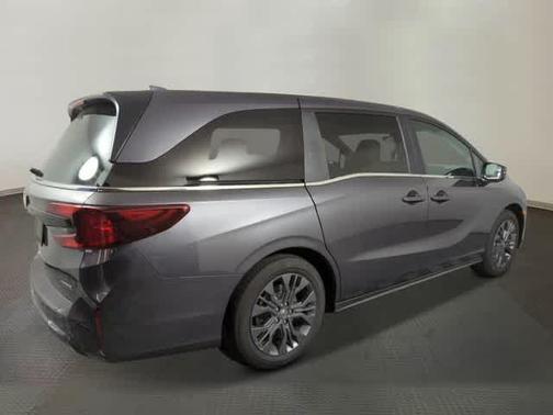 Modern Steel Metallic 2026 Honda Odyssey Touring