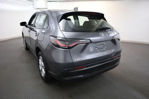 Modern Steel Metallic 2024 Honda HR-V LX