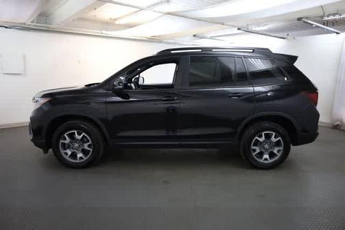 Crystal Black Pearl 2023 Honda Passport TrailSport