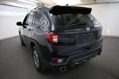 Crystal Black Pearl 2023 Honda Passport TrailSport