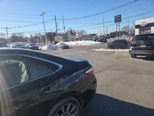 2016 Toyota Camry Hybrid XLE