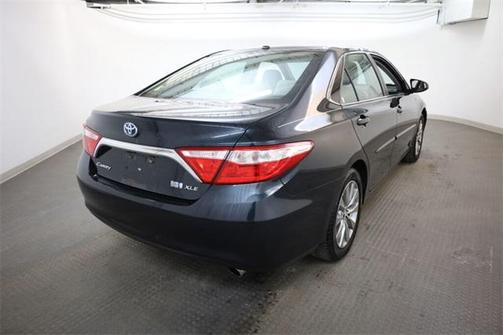 2016 Toyota Camry Hybrid XLE