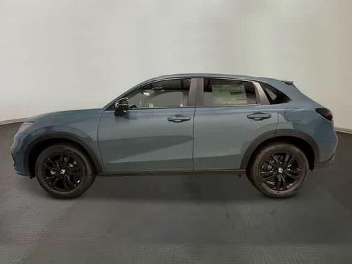 Pearl 2026 Honda HR-V Sport