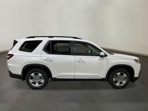 Platinum White Pearl 2026 Honda Pilot EX-L