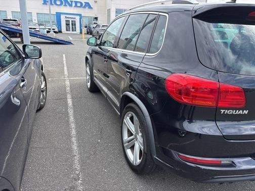 2015 Volkswagen Tiguan 4MOTION Auto R-Line