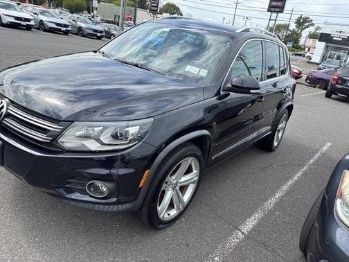 2015 Volkswagen Tiguan 4MOTION Auto R-Line