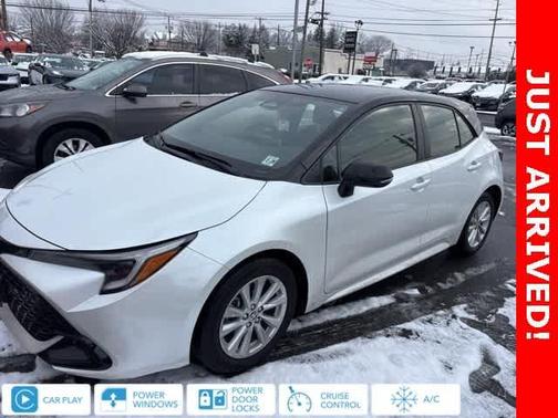 2024 Toyota Corolla Hatchback SE