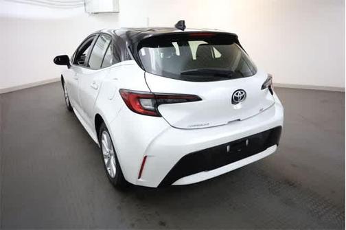 2024 Toyota Corolla Hatchback SE